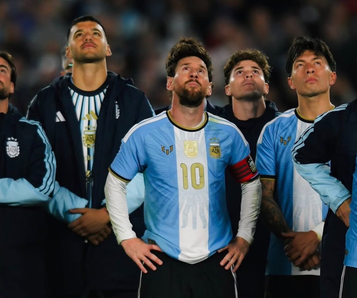 WACKO_BABY01's tweet photo. 🏟🔐 Lionel Messi retires from Argentina national team with zero defeats at River Plate’s Monumentál stadium.

29 games, 23 wins, 6 draws, 0 defeats. https://t.co/Sg7tDXxAo2