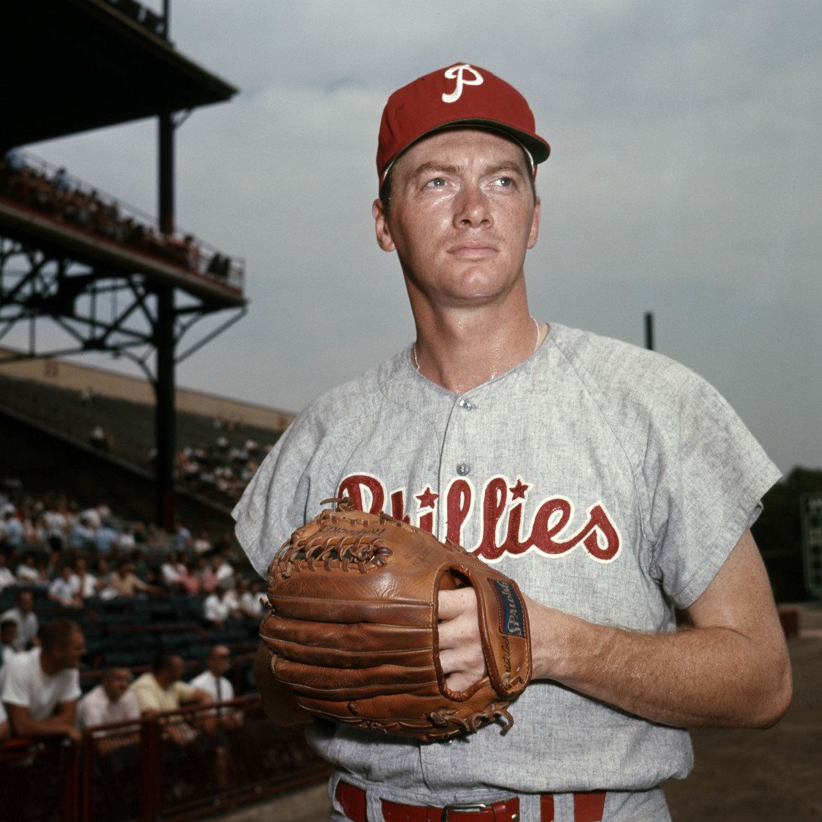 FunBaseballFact's tweet photo. Born today in 1931: Jim Bunning. Only person to be elected to the Baseball Hall of Fame (1996) and be a U.S. Senator (1999-2011 from Kentucky).

A 9-time All-Star who won 224 games in his career. Pitched a perfect game in 1964 for the #Phillies and another no-hitter in 1958. https://t.co/YrQK9ePmBE