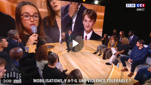 lortitna's tweet photo. #LCI #Pujadas Les consanguins racistes aiment, comme la petite nullité du RN de chez Pujadas, déverser des attaques ad hominem.
Niveau ZÉRO de l'argumentation.
Cela mérite juste du mépris et une chaise vide.
https://t.co/OTlXJ6haY1