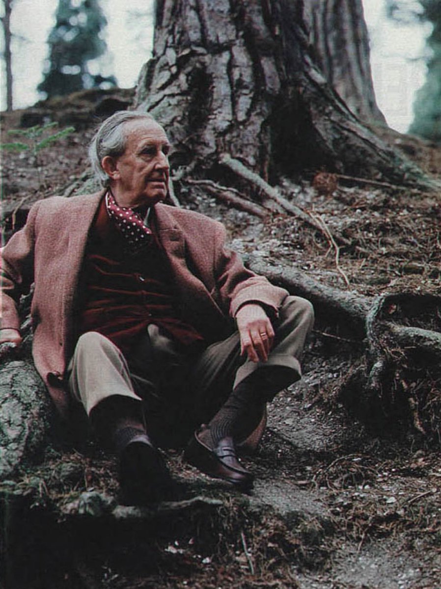 AlcuinPress's tweet photo. “Faithless is he that says farewell when the road darkens.”  

— J.R.R. Tolkien https://t.co/faXKAhQkRu