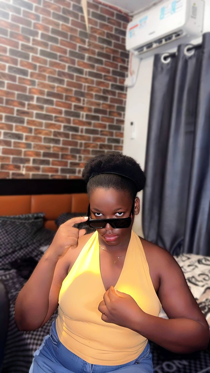 KaforJenny's tweet photo. Good evening 🤭😝😚

           ~ Greet me back 🥹😏 https://t.co/AogH93qhcX