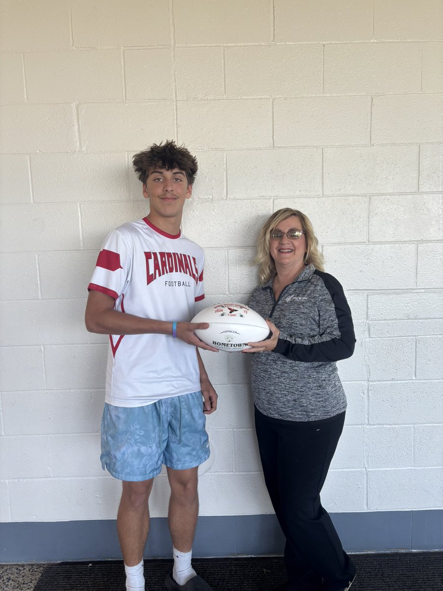 SVCardsFootball's tweet photo. The Week 7 Finnicum Hometown Insurance Agency Player of the Game, #7 Trevor Maurer!
⭐️
Maurer had 12 total tackles in the Cardinals game against Garaway, 8 of which were solo. He also recorded one interception for 4 yards and 4 kickoff returns for 16 yards. Go Trevor! https://t.co/5OxI2UM4i8