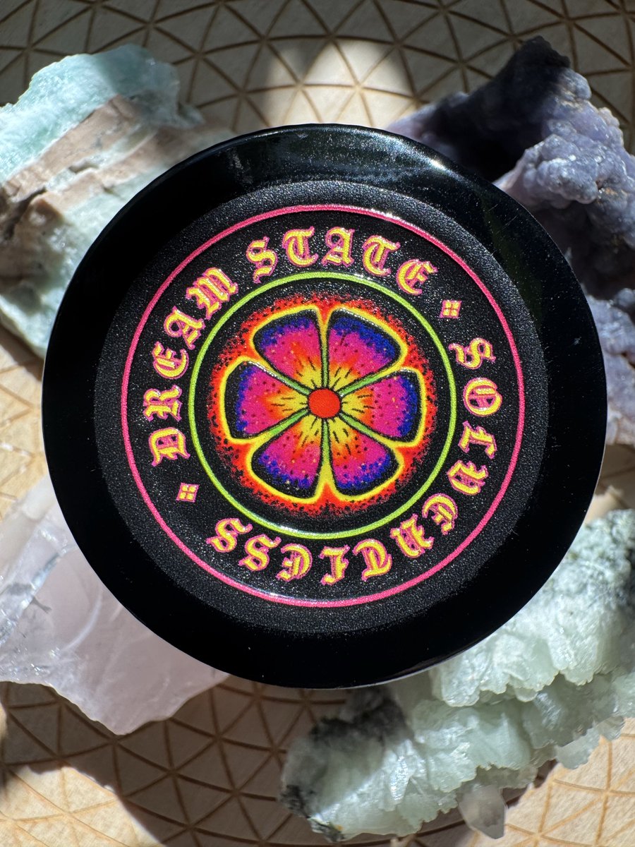 TEXMEDZ's tweet photo. Dream State Solventless 

No-Till Living Soil. 

“What you seek is seeking you.” ❤️‍🔥 https://t.co/cwfF2Tnmhg