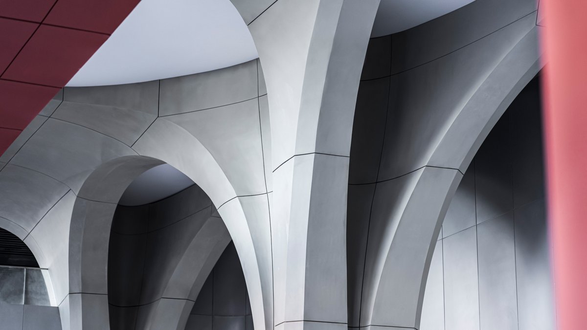 JujiangArt's tweet photo. Arch curved components build stunning interior venue space. Custom building components achieve the avant-garde design of large sports landmarks. 
#ArchitectureDesign #SportsStadium #CurvedFacade #CustomComponents #BuildingAesthetics #LandmarkProject https://t.co/LrbSm60flz