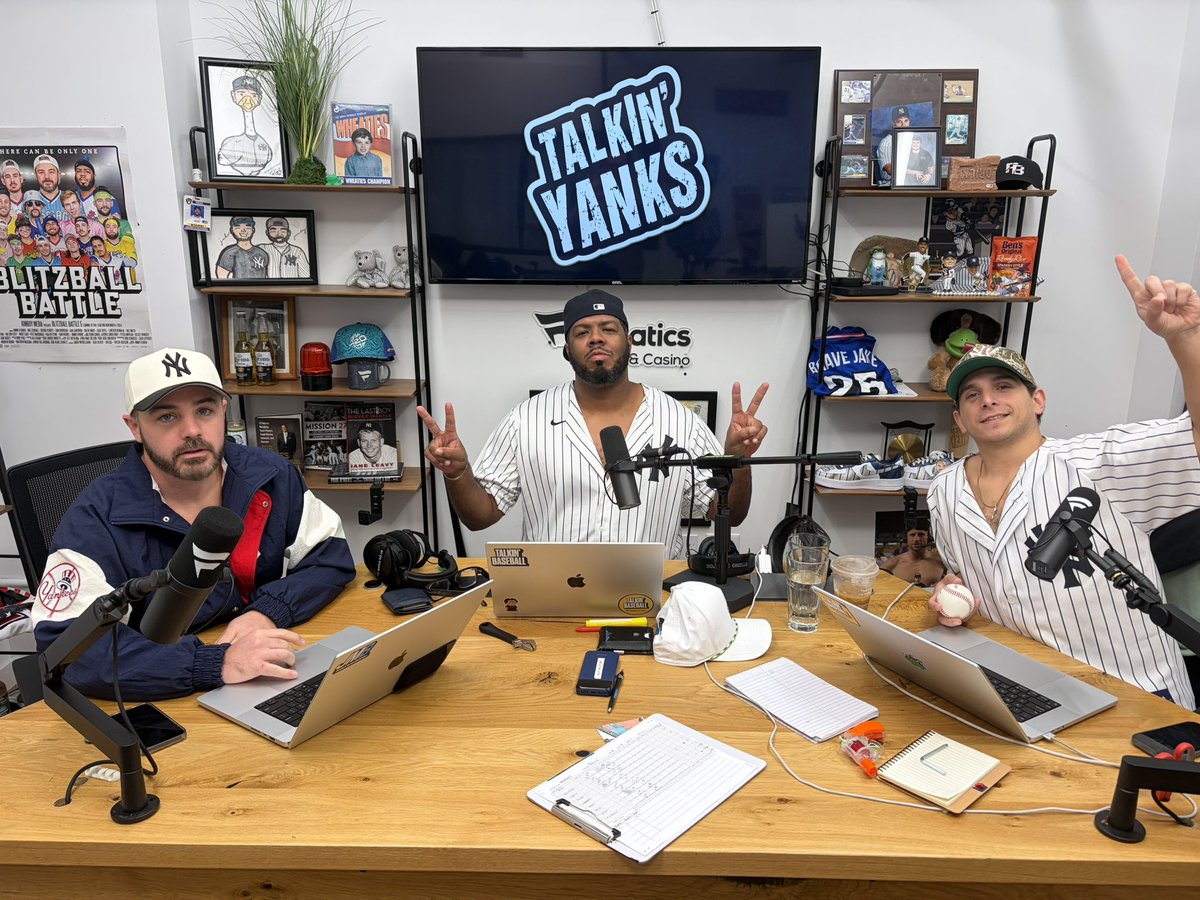 TalkinYanks's tweet photo. Do or die for the Yanks tonight

PREGAME SHOW GOING LIVE: https://t.co/HB72KlRq3h https://t.co/bpwny8xmk9