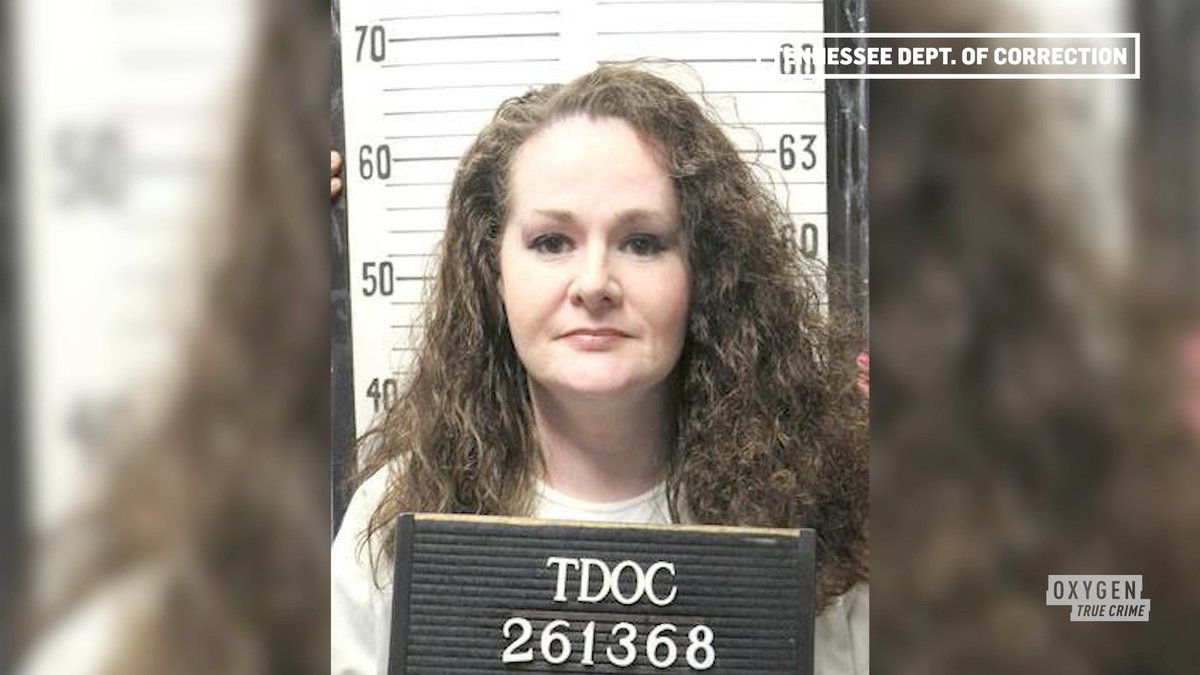 A Tennessee Department of Correction mugshot shows a woman with long curly brown hair standing against a height chart, holding a placard reading "TDOC 261368." The "Tennessee Dept. of Correction" label and Oxygen True Crime watermark appear on the image, which relates to the post about Christa Pike, a convicted killer whose botched execution by lethal injection occurred on September 30.