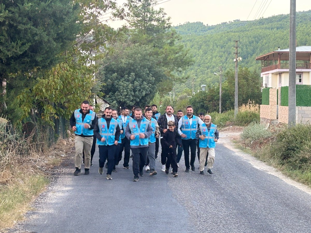 BAYRAMEROLTR's tweet photo. Bağımlılıkla mücadele eden, sağlıklı ve güçlü nesillerin yetişmesine katkı sunacak bu anlamlı iş birliğiyle; toplumumuz ve gençlerimiz için bugüne kadar yürüttüğümüz başarılı çalışmalara yeni ve güçlü bir adım daha ekliyoruz.
Geleceğimizin teminatı olan Türk gençliğinin her türlü bağımlılıktan uzak, sağlıklı, bilinçli ve güçlü bireyler olarak yetişmesi için el ele, omuz omuza mücadelemizi sürdüreceğiz.