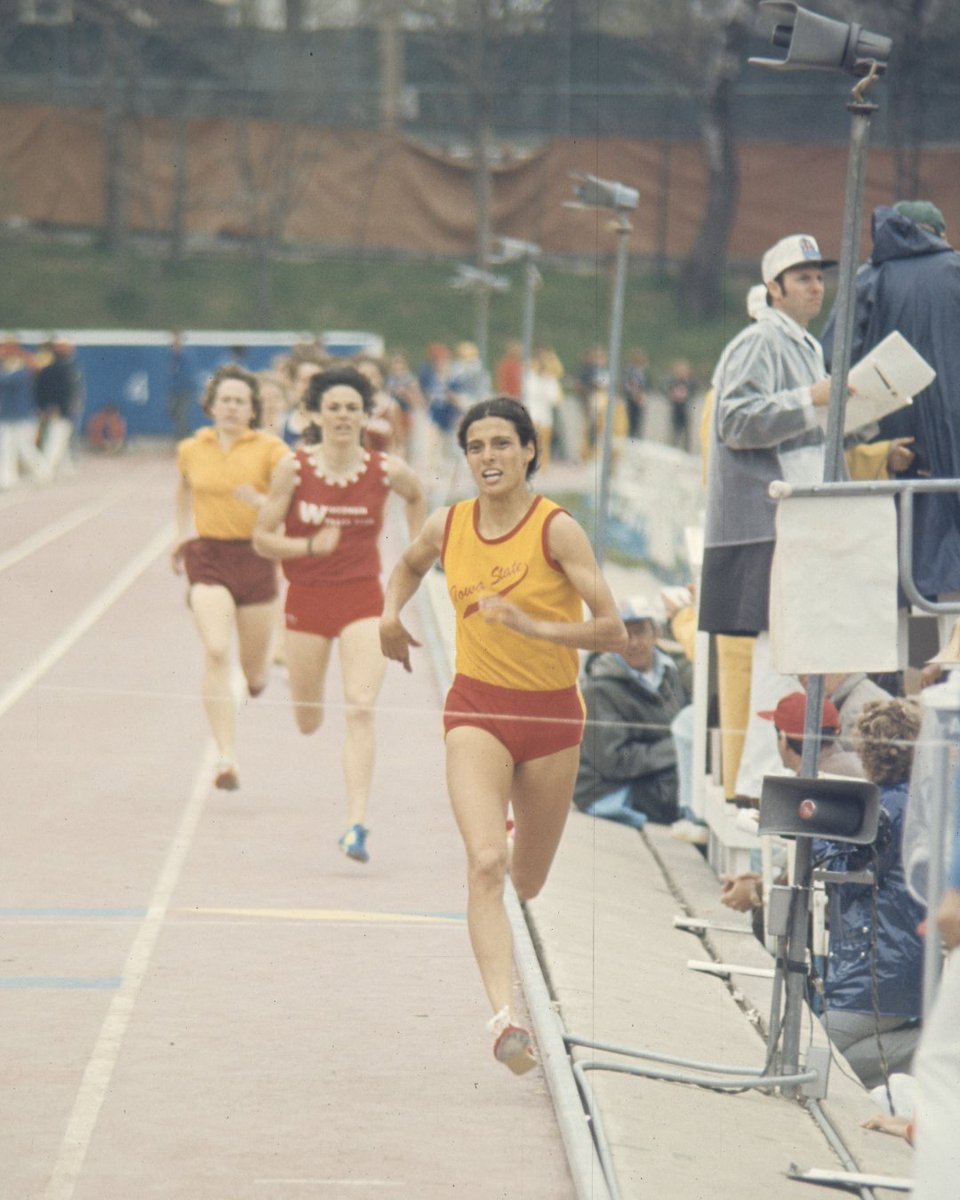 DrakeRelays's tweet photo. The Relays Runners Pedigree

#RunClassic https://t.co/9x86RlpxWX