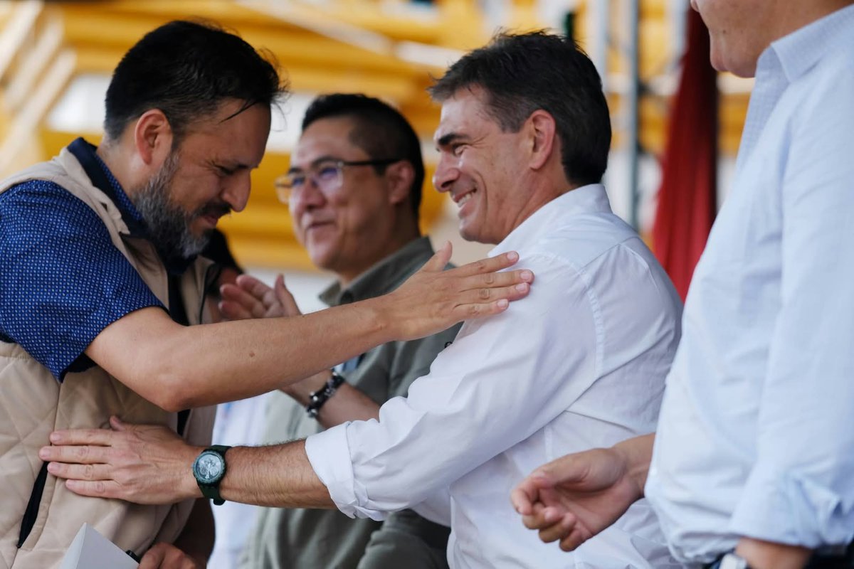 FAOBolivia's tweet photo. #HOY en Beni fue lanzado oficialmente el Censo Agropecuario, una operación nacional que actualizará después de 13 años la información sobre la realidad productiva de #Bolivia 

Serán 45 días de campo, tras un largo proceso preparatorio, con apoyo de @FAOBolivia 🤳🌱 https://t.co/UNJrYxsVpy