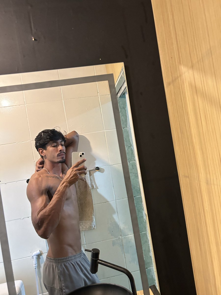 ufernand00's tweet photo. Oii, tomado banho e cheirosinnn https://t.co/Qd1ZMFVsT0