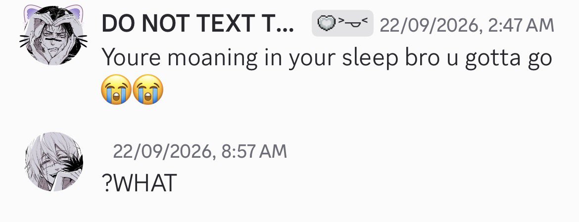 StitchedFaced's tweet photo. I slept on the phone once https://t.co/vHqQquNBfF