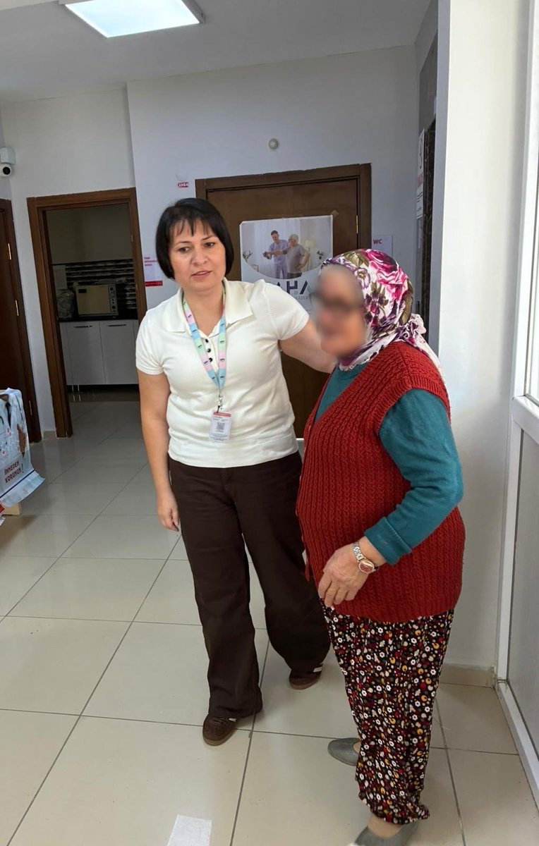 TaskopruIsm_37's tweet photo. 🌿 1 Ekim Dünya Yaşlılar Günü

Sağlıklı yaş alın, sağlıklı ve uzun yaşayın!
1 Ekim Dünya Yaşlılar Günü kapsamında, sağlıklı ve aktif yaşlanma konusunda farkındalık oluşturmak amacıyla vatandaşlarımızı bilgilendirdik.
#1ekimdünyayaşlılargünü
#sağlıklıyaşlanma
#halksağlığı https://t.co/TlK4glkvAM