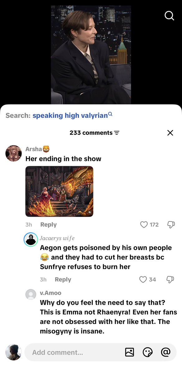 queensyrax's tweet photo. this is why no one likes aegon ii stans and team green, this a video of emma just having fun in an interview and the first comment you see is this, you’ll never find rhaenyra stans doing the same UNPROVOKED under a tgc video https://t.co/NKUfI2iAgJ