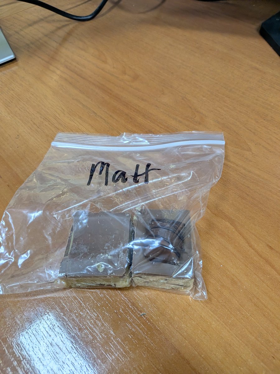 MattSmith_567's tweet photo. Thanks Kayleigh. More baked goods😃👨🍳 #work #baking https://t.co/MPpd7YRm2b