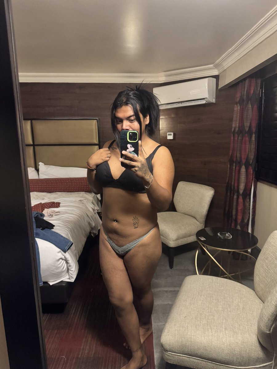 AshleyBls9's tweet photo. https://t.co/y008ozeVbQ 😈💋 https://t.co/E7RGmeKaU0
