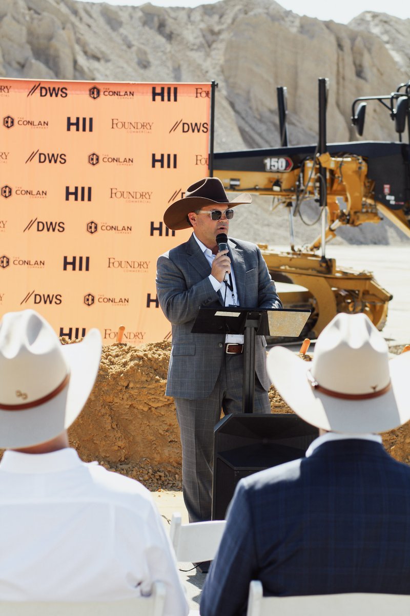 FoundryCRE's tweet photo. Hats on, shovels in! 🤠 Yesterday, we celebrated the groundbreaking of Horizon II in Irving, Texas, marking Phase I of our two-phase development.
 
With construction already underway, Phase I includes three buildings totaling 436,538 SF. https://t.co/w5dSrt9Yrm