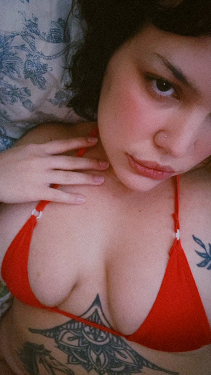 stargirlranch's tweet photo. 😘 https://t.co/jTYlB52hQH