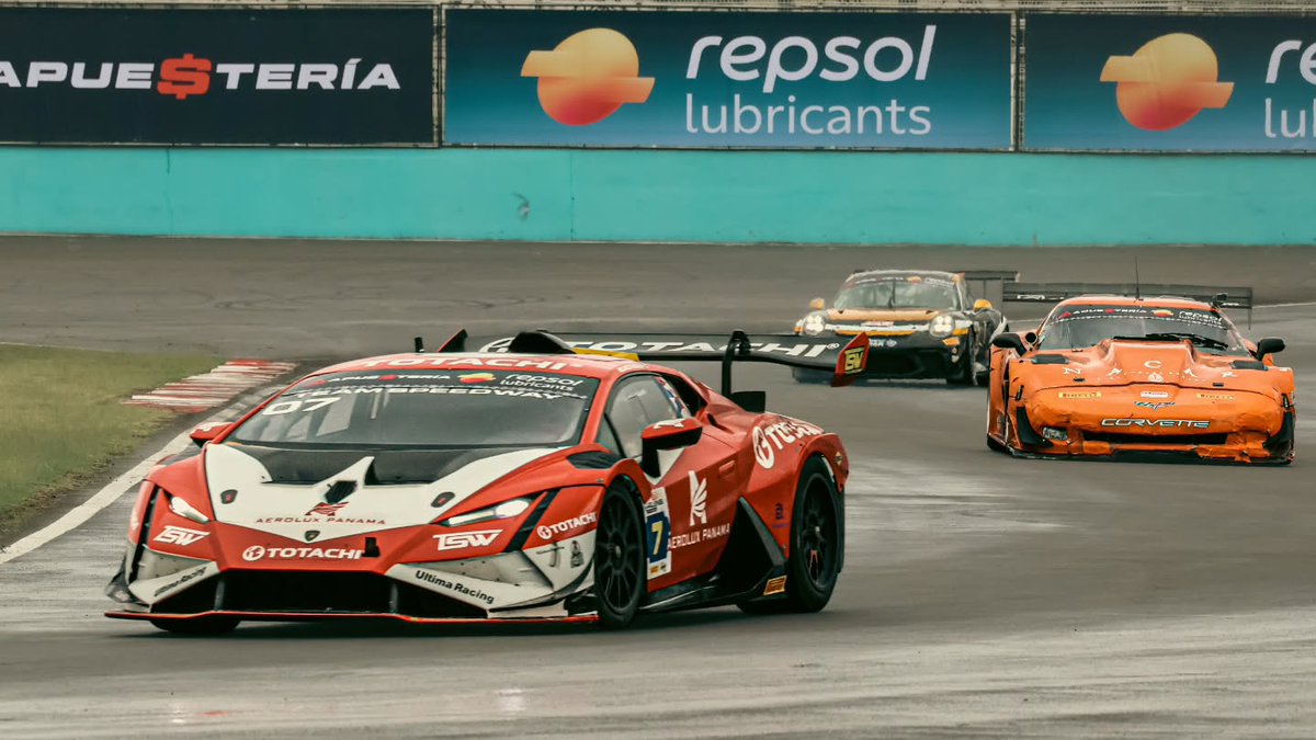 energyncommerce's tweet photo. 🏎️ Repsol Lubricants impulsa la tecnología de vanguardia en el debut del GT Challenge de las Américas en Puebla. La alta competición sirve como banco de pruebas para el Repsol Technology Lab. 🇲🇽🏁
👇 https://t.co/jPPpfgvWoK
#Automovilismo #Repsol #GTChallenge #Tecnología https://t.co/1y3CYmR5IW
