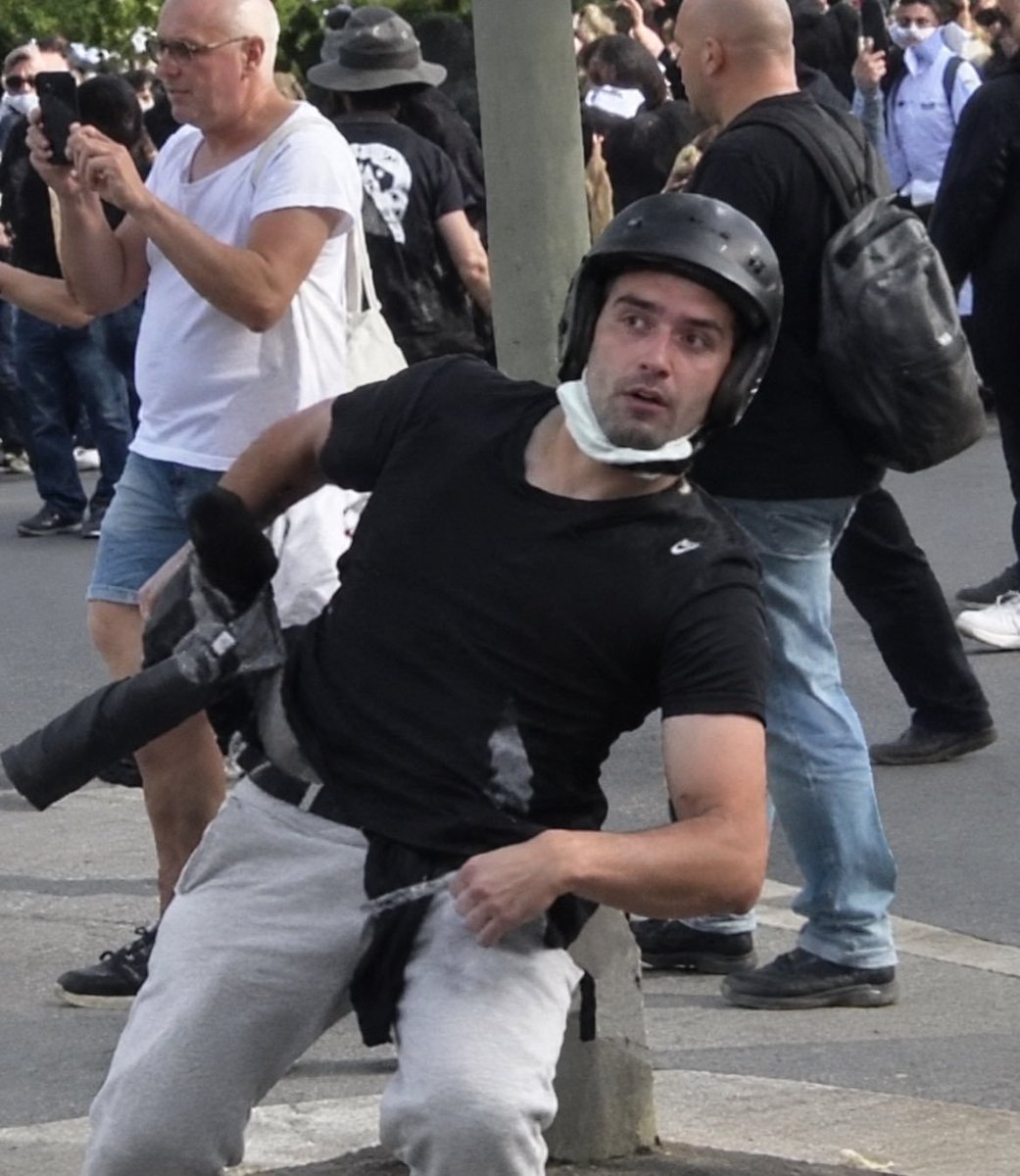 GalCharette's tweet photo. @mvalet_officiel Saloperie est son pseudo. https://t.co/bSBWekV2LY