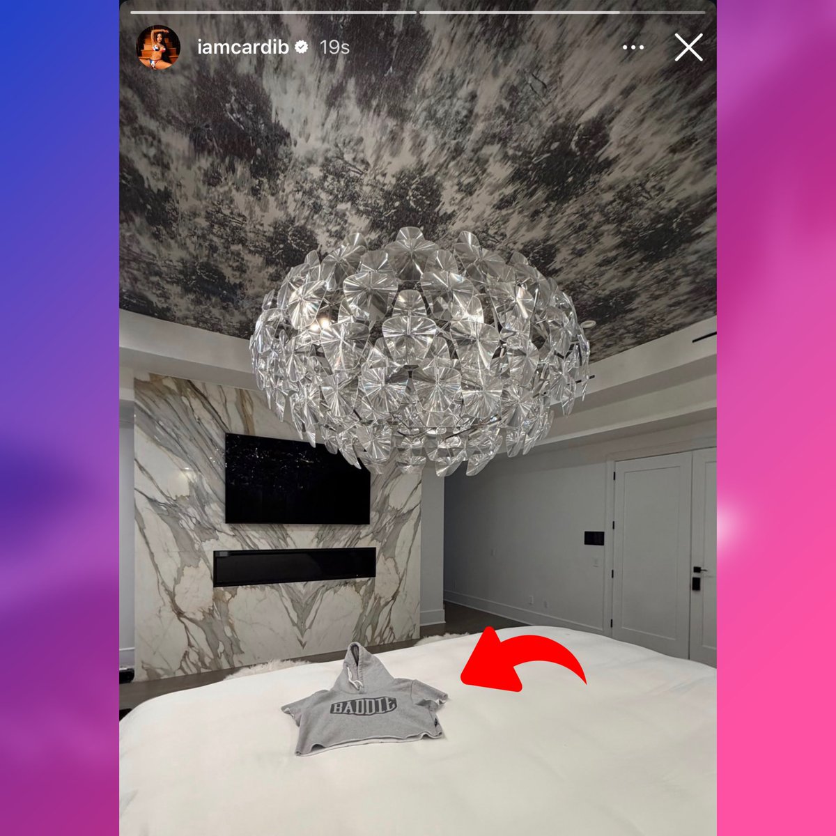 gtasix_'s tweet photo. Cardi B is teasing her upcoming GTA 6 song with the same “BADDIE” top worn by Lucia in the GTA 6 Extended Look.

The song drops tomorrow. https://t.co/CCDIboZlVi