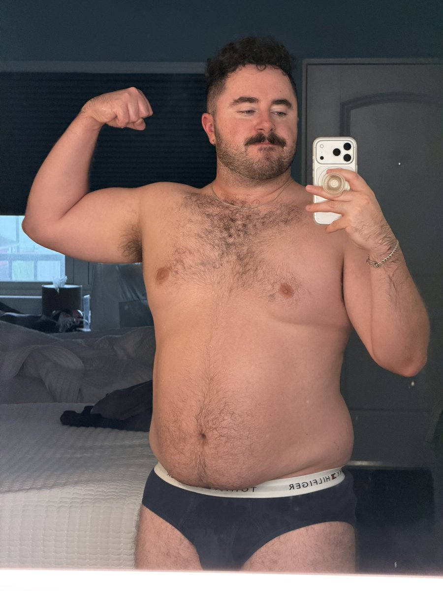 rupaulisaboomer's tweet photo. big hehe https://t.co/1SwQGa6E4c