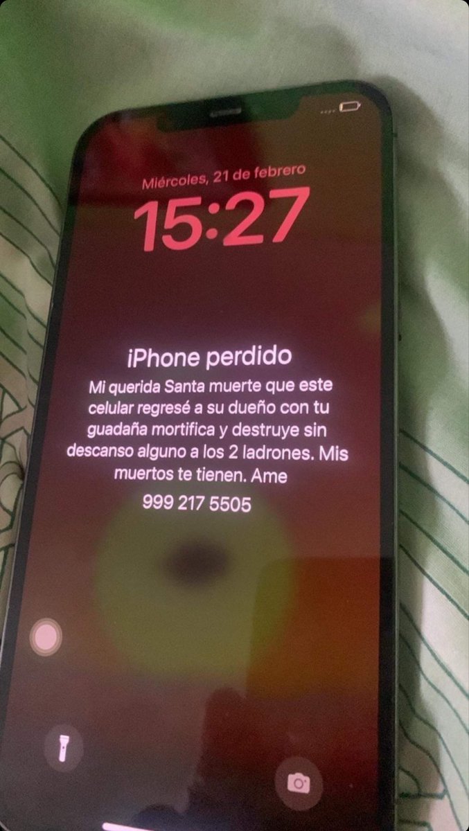 FenixinReborn's tweet photo. no mames no vuelvo a tomar un iphone perdido https://t.co/N6T76Pwskj