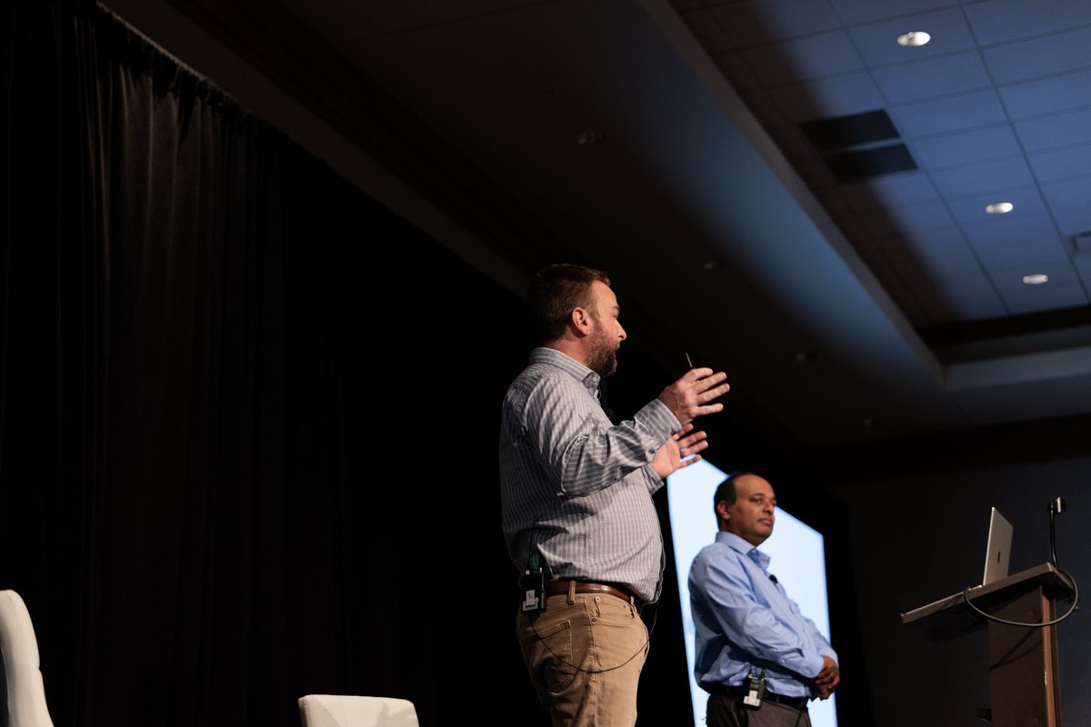 Q2_Software's tweet photo. On day one of #DevDays26, Aneesh Chandy and Ryan Hollister previewed Backoffice MCP, an MCP server that exposes Caliper functionality so agents can call it directly, starting with customer lookup and search. 🔍

#Q2DevDays #BackofficeMCP https://t.co/DbQagENVqR