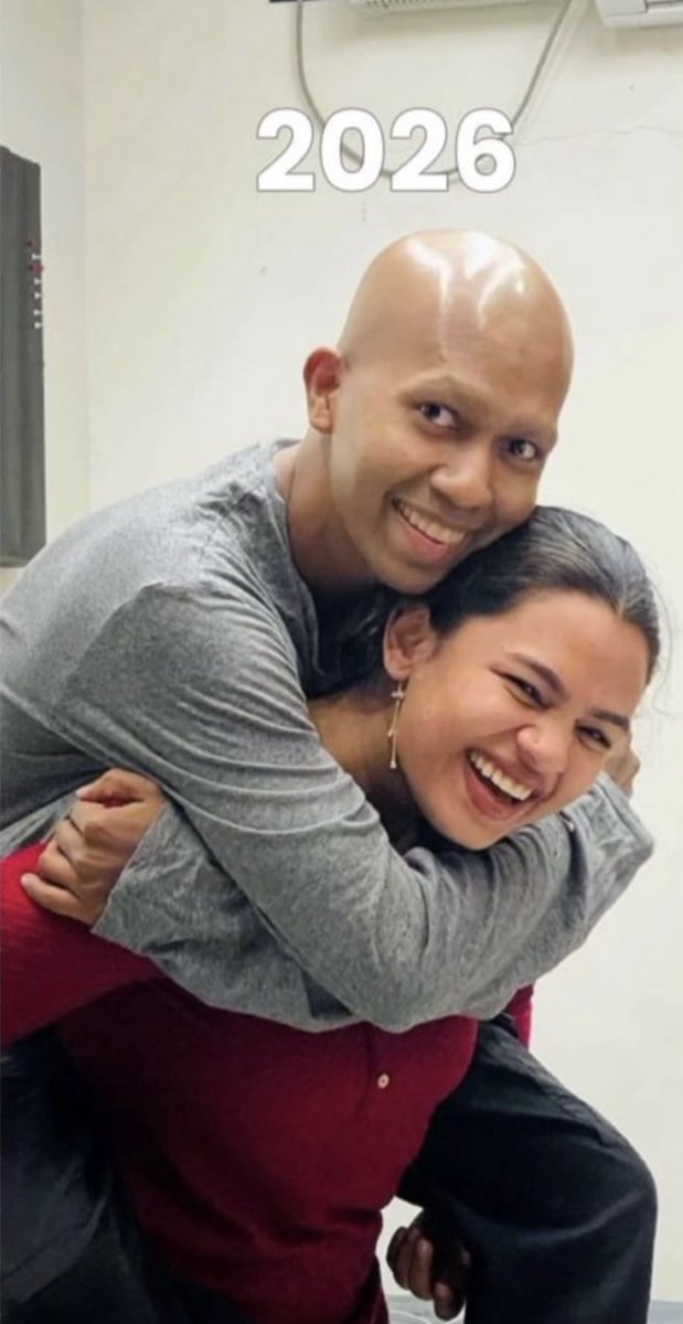 dukesurge's tweet photo. After four years of battling cancer, his wife never left his side. today, he’s officially cancer-free. 🥹❤️‍🩹 https://t.co/o9OCMbR3GM