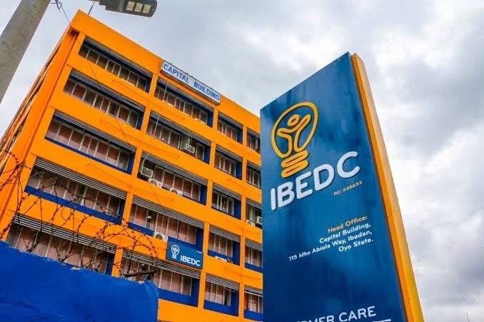 PoliticsA6's tweet photo. IBEDC has reported power outages across several communities and key institutions in Ogun State, including parts of Abeokuta, due to technical faults affecting two feeders.
#Nigeria #Ogun #Electricity https://t.co/rvCwgInPhh