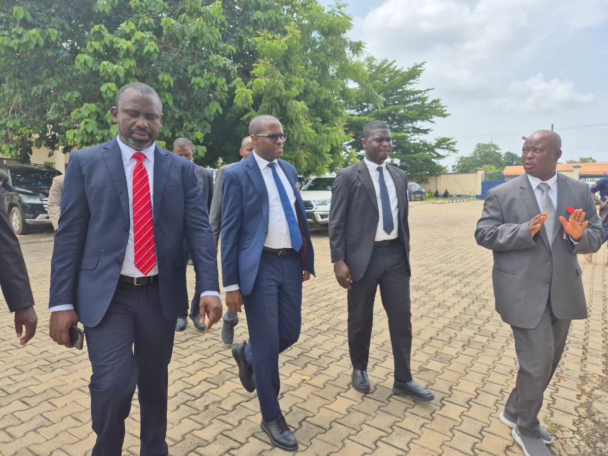 icpcnigeria's tweet photo. When money leaves Nigeria illicitly, development leaves with it.
Dr. M. A. Aliyu, SAN, says IFFs deprive Nigeria of resources needed for development.
His message at ACAN: enforcement alone isn’t enough. Prevention, knowledge &amp; integrity matter too.

https://t.co/riZQKektQr https://t.co/JXJOTNb7HI