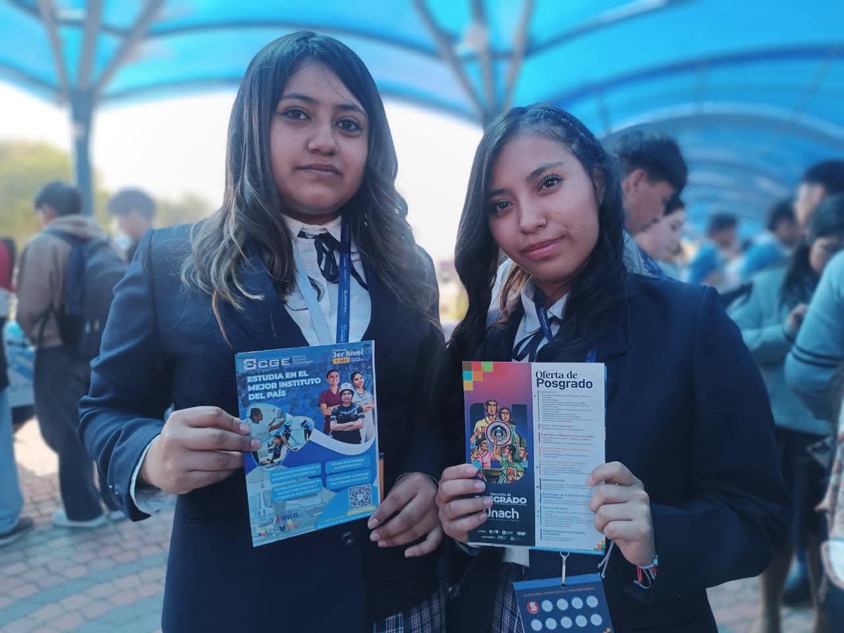 EducacionZ3_Ec's tweet photo. [CHIMBORAZO]  En Riobamba, participamos en el Summit BT 2026, “Talento Técnico para Transformar el Futuro”  encuentro que reafirma nuestro compromiso con el #BachilleratoTécnico, impulsando el talento de nuestros estudiantes y fortaleciendo nuevas oportunidades. 🚀💡 https://t.co/EIx0WaDPuS