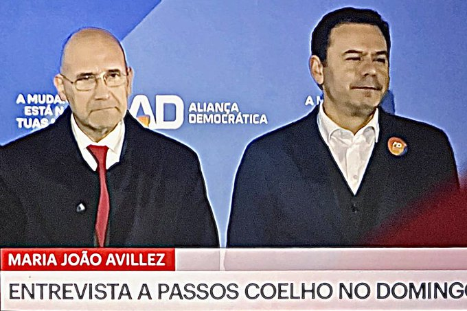viriato888's tweet photo. Se Passos Coelho voltasse, eu votava nele

A diferença entre Passos e Montenegro é como àgua e vinho

Saudades deste grande senhor https://t.co/iGHrvPl2gZ