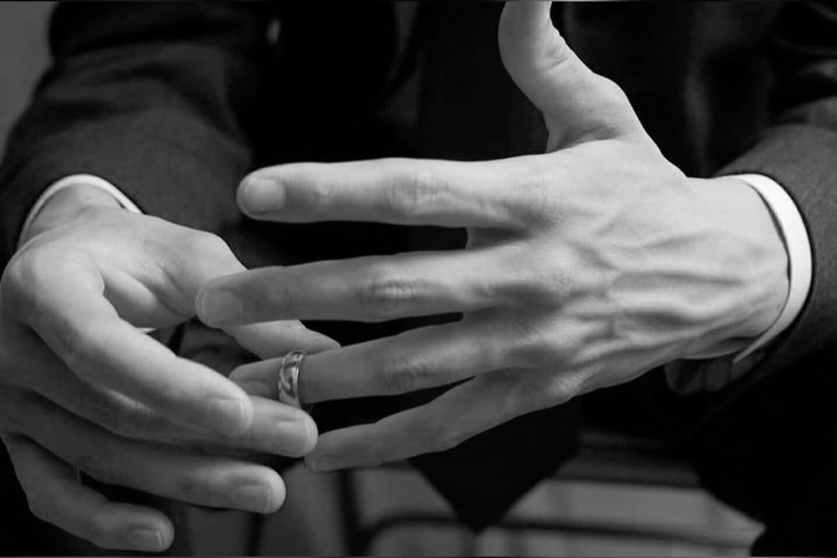 jaugulus's tweet photo. #JEGULUS socmed au
where regulus black’s ex texts him because he’s getting married https://t.co/am5oRv773U
