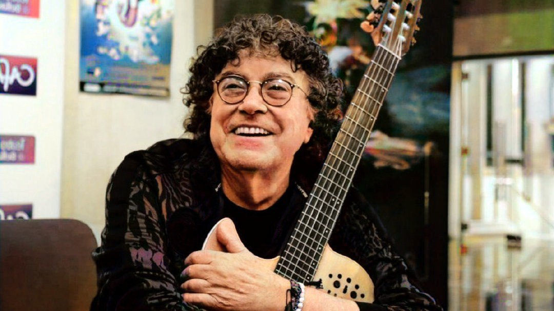 3PMNoticias's tweet photo. La música y la cultura de Latinoamérica despiden a Piero, una voz que trascendió generaciones y fronteras.

Su obra, profundamente ligada a la sensibilidad social y a la identidad latinoamericana, deja un legado que permanecerá en la memoria colectiva. QEPD Piero. https://t.co/Dr9qxJuCqT
