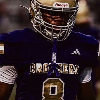 noy_garrett's tweet photo. Christian Brothers receivers to put on your radar. Each brings a different skill set to the position.

Ezra Caswell — @ezracaswell
2029 | WR/ATH | Christian Brothers HS | 5’10”, 190 lbs
https://t.co/MZ7Yycve6a
Caswell is more elusive than his size might suggest and shows deceptive speed in the open field. Get him the ball on the move and he can create space. He’s worth a look in offenses that use the slot in different ways.
Trey Burse — @TreyBurse10
2028 | WR | Christian Brothers HS | 5’8”, 166 lbs

https://t.co/5KjjyKe8vA

Burse brings home-run ability from the slot, with multiple 50-plus-yard catches this season. He’s effective on fade routes and has room to keep building his route tree as he develops.
Christian Harris — @Christian2028WR
2028 | WR | Christian Brothers HS | 5’11”, 171 lbs
Reported testing: 10.70 in the 100m | 4.47 in the 40
https://t.co/ofRYvoduor
Harris has the speed to get behind a defense, along with good hands and the trust of his quarterback. A receiver who can stretch the field and finish the catch deserves a closer look.

Three receivers from one room, each bringing a different strength. College coaches, add them to your film review.

#CollegeFootball #FootballRecruiting #Football #ClassOf2028 #ClassOf2029
@NhrProspects @CSmithScout @TnVarsity  @PrepRedzoneTN @_3Reason_ @daltonbowles3  @CoachSpenceOBU  @MAsagunla  @RGORDONIII