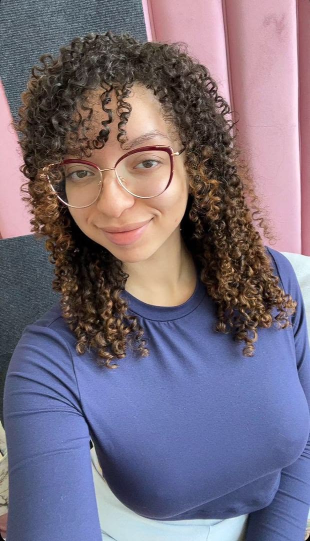 Zofia4f8b's tweet photo. New day, good vibes, and a little confidence 🌸✨ Say hi 👋 https://t.co/1CwKo9ajVC