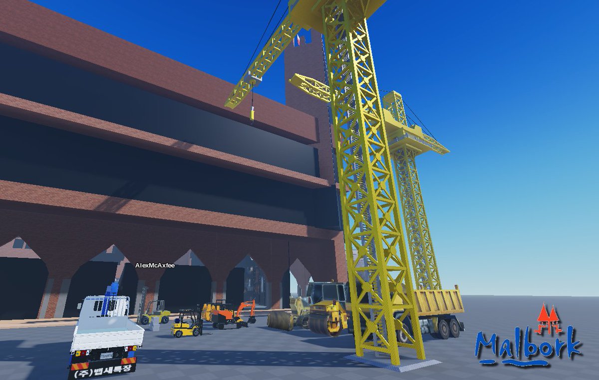 EAWRBLX's tweet photo. Looks like the builders have entered the Malbork Castle, to turn this over 2,000 year old polish culture monument into the stomping ground, where the superstars of EAW will do battle in just 2 weeks!

(Announcement from Poland's Board of Travel &amp; Events) https://t.co/i4SgDrCVXK
