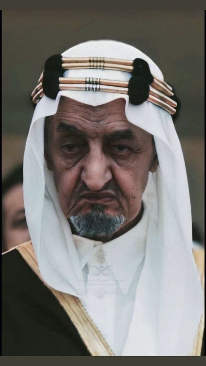 IbinJelawi's tweet photo. جعل عظامك في الجنة

يا طارشي  يم  الامام العود
 قله   بنينا  بالخبوت  اخيام  
جينا الحديده والزيود اشهود
 يوم   ادبروا   مثل    النعام

الملك فيصل بن عبدالعزيز https://t.co/YHFJtOGTaS