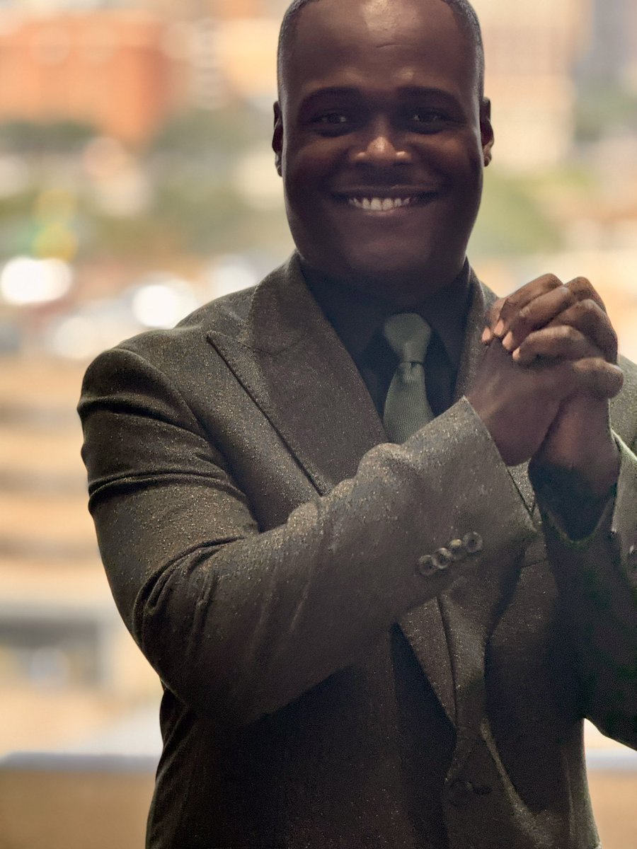 SholdonDaniels's tweet photo. I’m a 40-year-old father, husband, veteran, lawyer, and Black Man. 

I will PROUDLY be voting straight ticket Republican in Texas on November 3, 2026!

Who is with me? https://t.co/vNUxjc2LgP