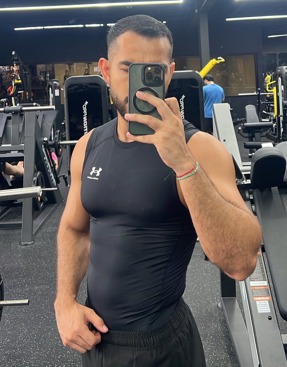 sebascruzviolin's tweet photo. A entrenar 🔥 https://t.co/KyyOIzDXQK