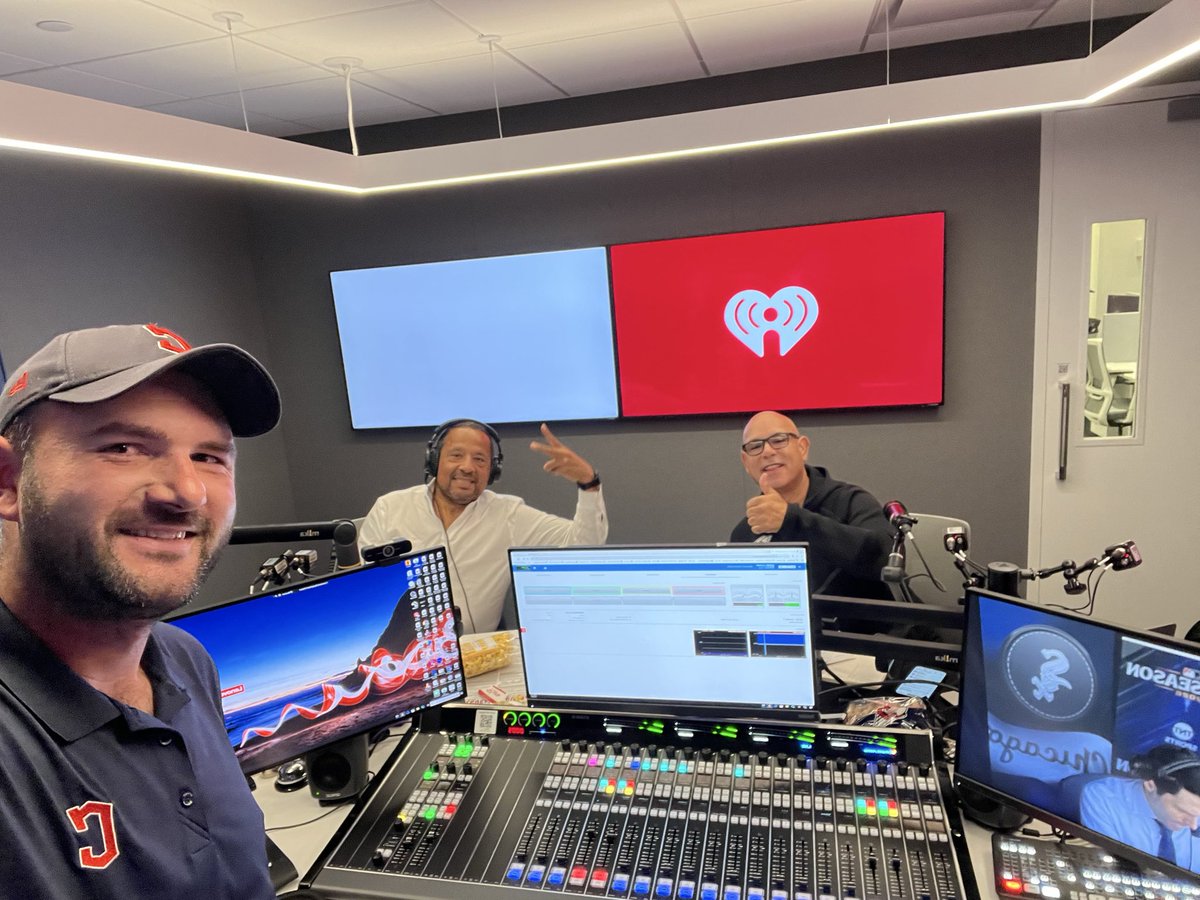 themikepicha's tweet photo. @LosGuardians Radio takes on ALDS Game 3️⃣‼️

#StandGuard  | #GuardsBall https://t.co/Nq28W6EE7S