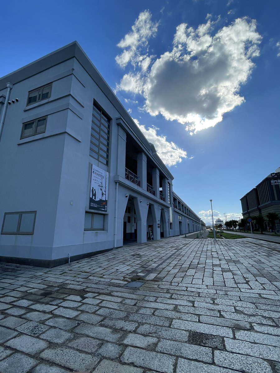 K29092178's tweet photo. おはようございます

10月8日木曜日...今年もあと86日

いつかの門司港、旧大連航路上屋 https://t.co/YkcHiOnryZ