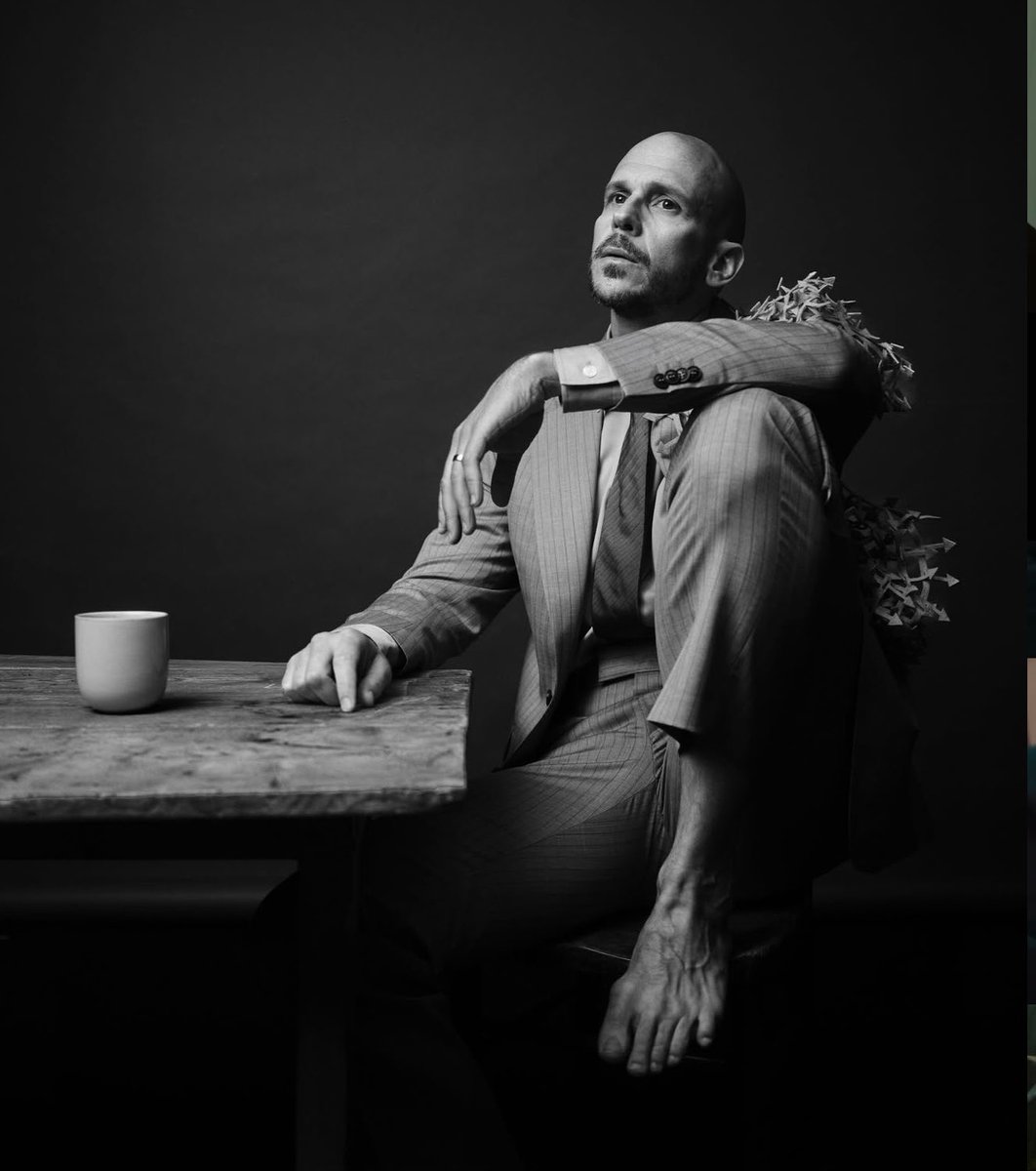 hennethed's tweet photo. soon to be feature film director: gustaf skarsgard✨ https://t.co/t3TevFvT8L