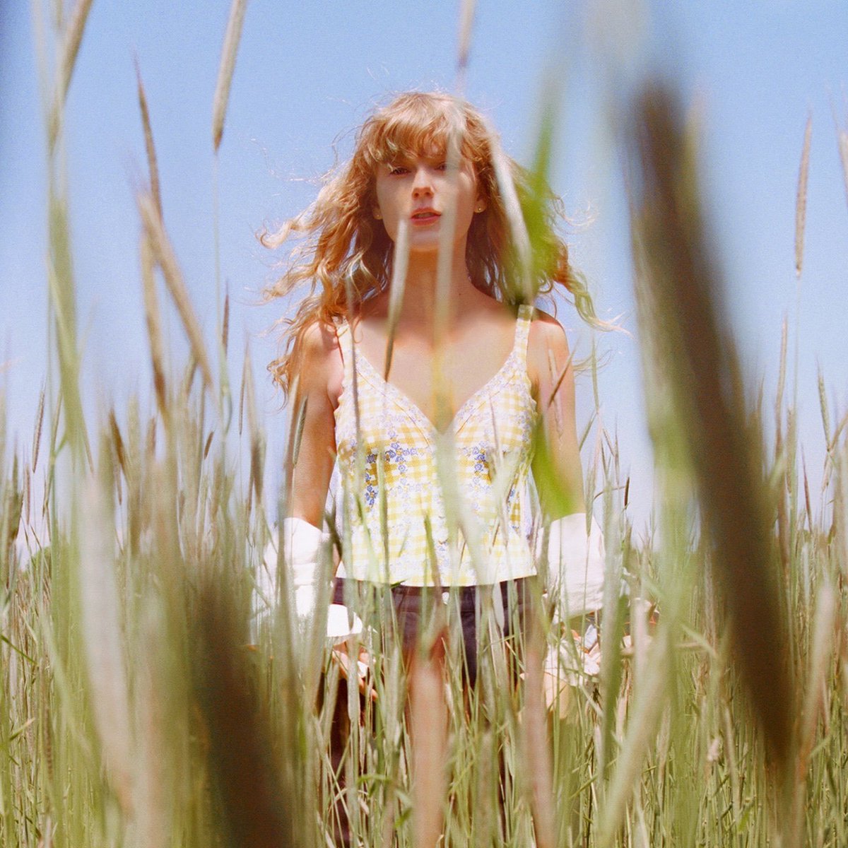 TSNews_13's tweet photo. 🏆| The Hollywood Reporter says Taylor Swift’s focus appears to be an Oscar campaign for “I Knew It, I Knew You,” which it describes as a strong contender for the Academy Awards. https://t.co/uRDiNeGJDg