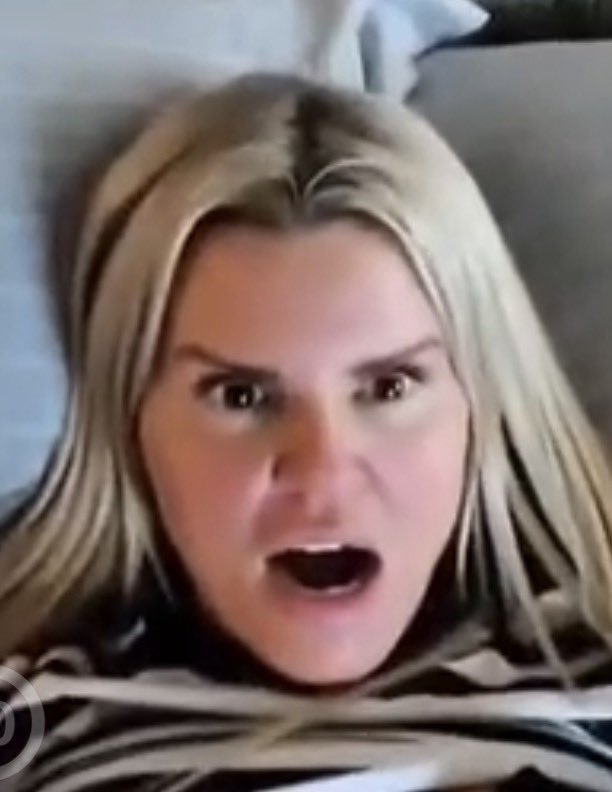 Aliqueensh's tweet photo. Aliqueensh
🚨A video of Kerry katona getting rattled has just appeared on the football group chat. It's put me off my tea tonight..,

Kerry katona
Kerry katona video
#Kerrykatonaviral
#Kerrykatonagetting 
Play video in commentt 👀💬✅ https://t.co/5kVdRaqRhk