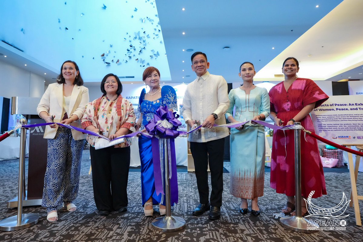 AusAmbPH's tweet photo. Women's priorities are central to peace &amp; security decisions at all levels. 

Proud to partner with @peacegovph &amp; @PCWgovph to co-host the ASEAN Conference on Women, Peace and Security &amp; help turn commitments into locally-led action. https://t.co/k6O8QaFVrE