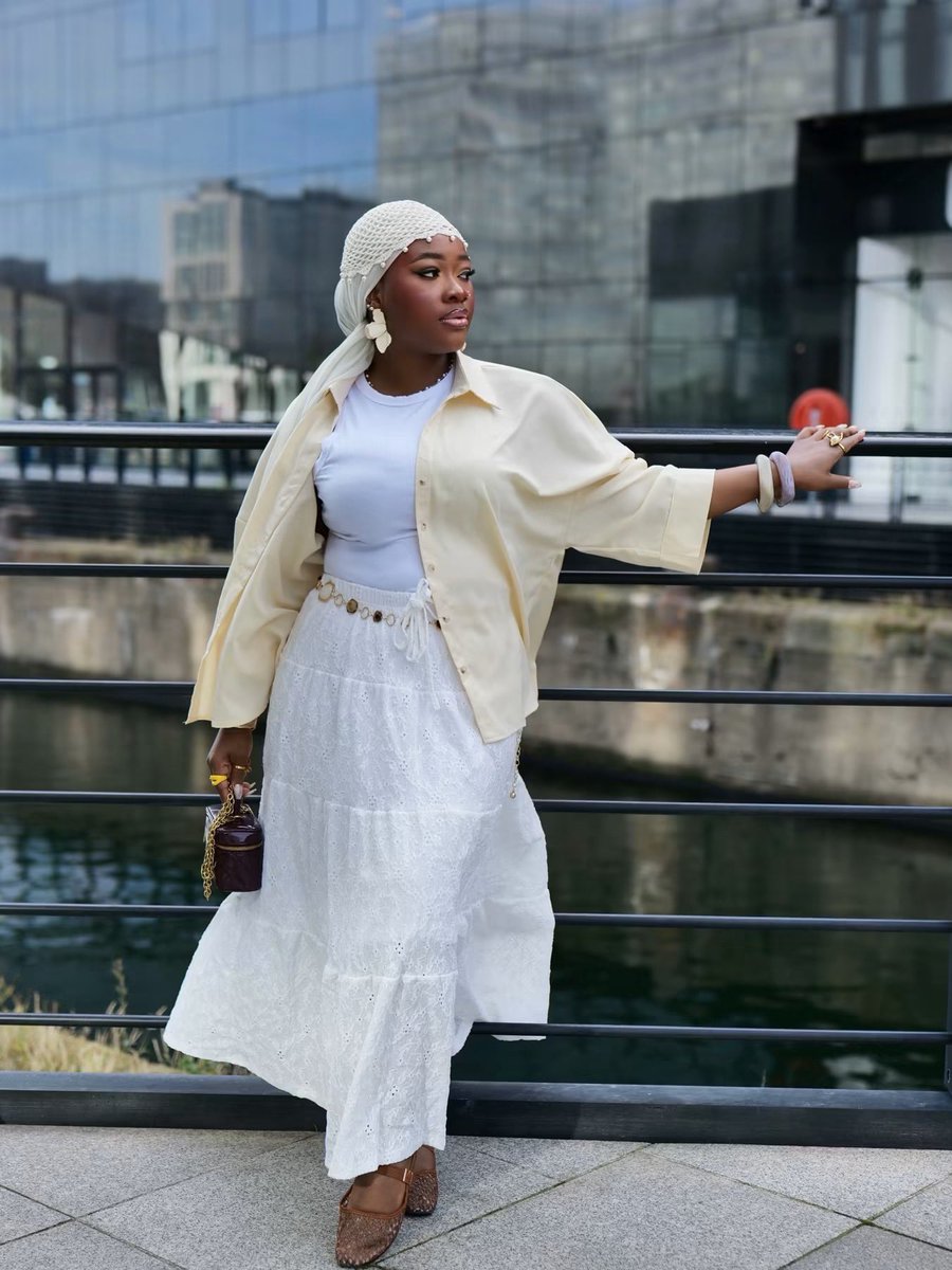 YeriTheSGF's tweet photo. If this post crosses your timeline this morning. May today’s grace align with all your efforts 🤲🏽 https://t.co/xLBtM9ULmU