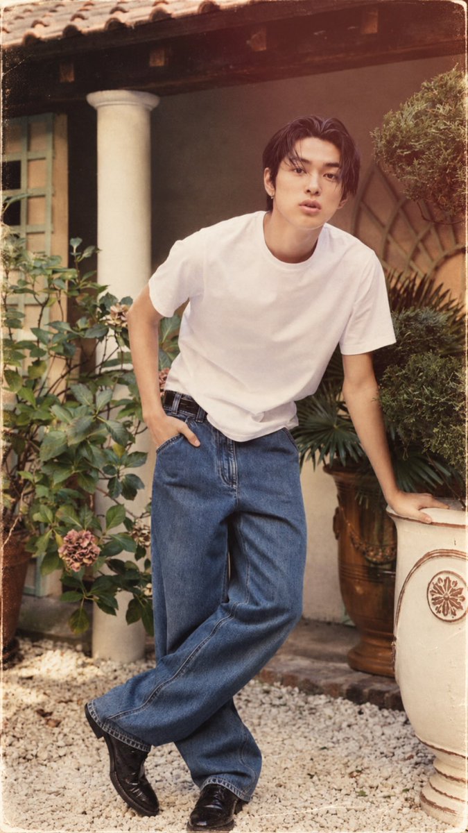 tetecoidezinha's tweet photo. ahn keonho.
𝟏𝟗𝟗𝟎 https://t.co/e7mO7r68rr