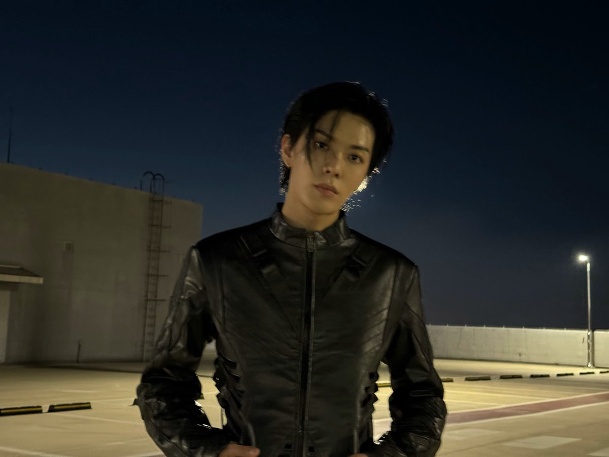 NCTsmtown_127's tweet photo. vroom vroom

Check out the latest updates through the link below
https://t.co/llCi0Rz7a7

EVERYTHING, ALL AT ONCE, NEO
https://t.co/vkFUnwHeM8

#YUTA #JAEHYUN
#NCT127 #THE_REDLINE
#NCT127_5TH_NEOCITY_THE_REDLINE
#NCT_10TH_ANNIVERSARY https://t.co/D2PU8mvl6I