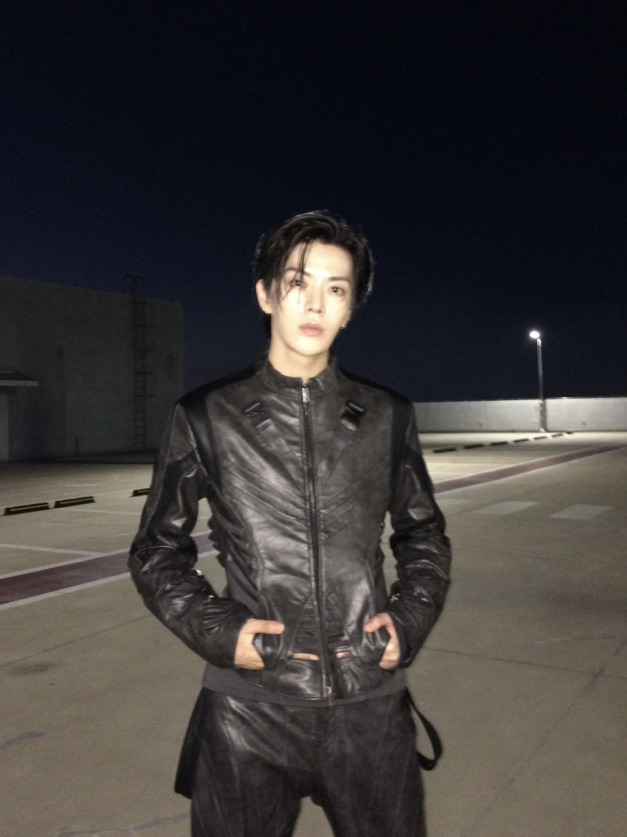 NCTsmtown_127's tweet photo. vroom vroom

Check out the latest updates through the link below
https://t.co/llCi0Rz7a7

EVERYTHING, ALL AT ONCE, NEO
https://t.co/vkFUnwHeM8

#YUTA #JAEHYUN
#NCT127 #THE_REDLINE
#NCT127_5TH_NEOCITY_THE_REDLINE
#NCT_10TH_ANNIVERSARY https://t.co/D2PU8mvl6I